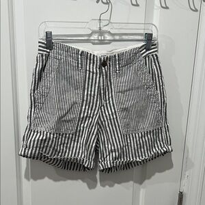 GAP Black and White Striped Women's Girlfriend Chino Shorts Size 2